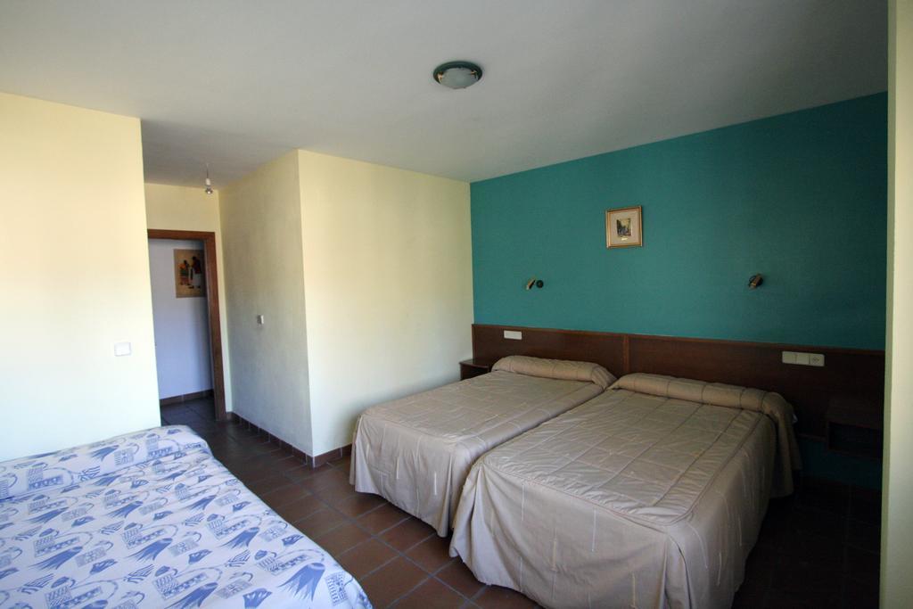 Apart-Hotel Selva Nevada La Virgen de la Vega Ruang foto